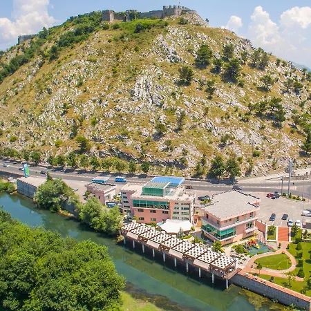 Luani A Hotel Shkodër